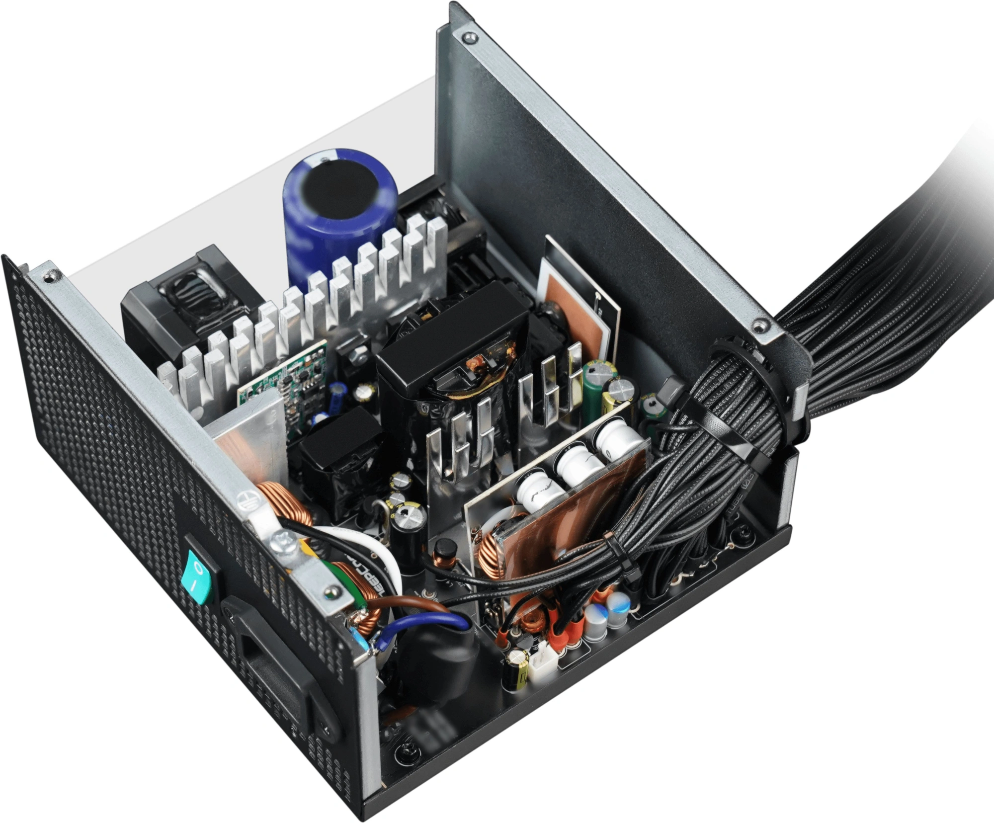 Блок питания Deepcool ATX 850W GamerStorm PN850D Gen.5 80+ gold (20+4pin) APFC 120mm fan 8xSATA RTL