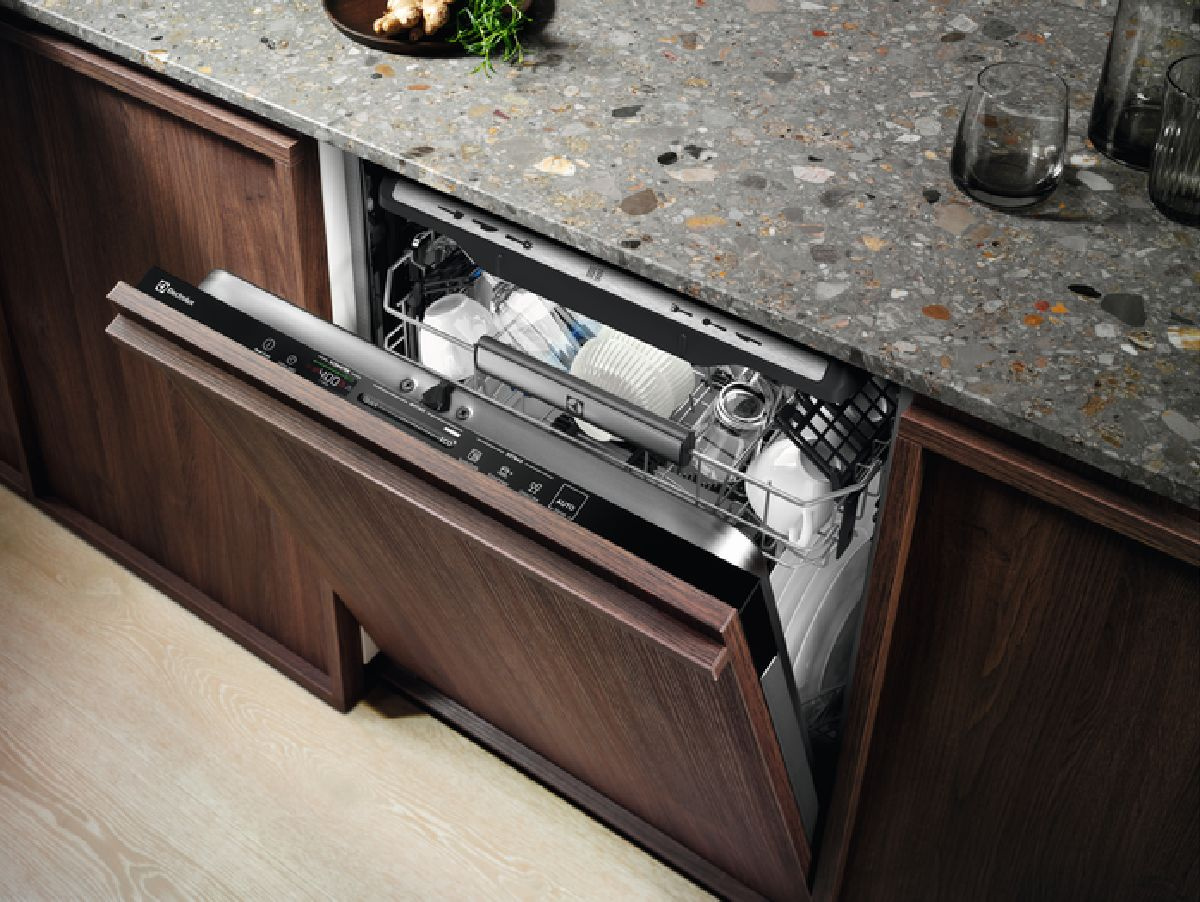 Посудомоечная машина встраив. Electrolux EEG69420W 2200Вт полноразмерная
