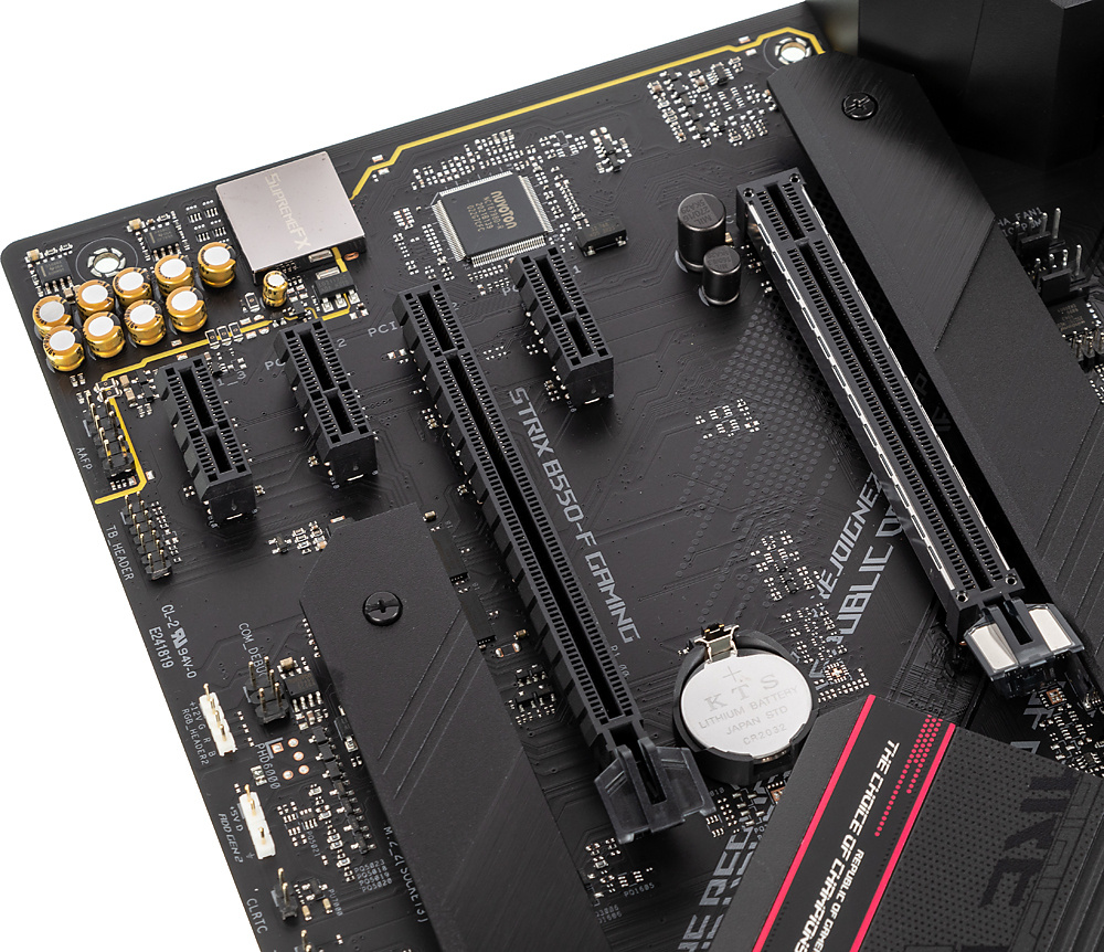 Материнская плата Asus ROG STRIX B550-F GAMING Soc-AM4 AMD B550 4xDDR4 ATX AC`97 8ch(7.1) 2.5Gg RAID+HDMI+DP