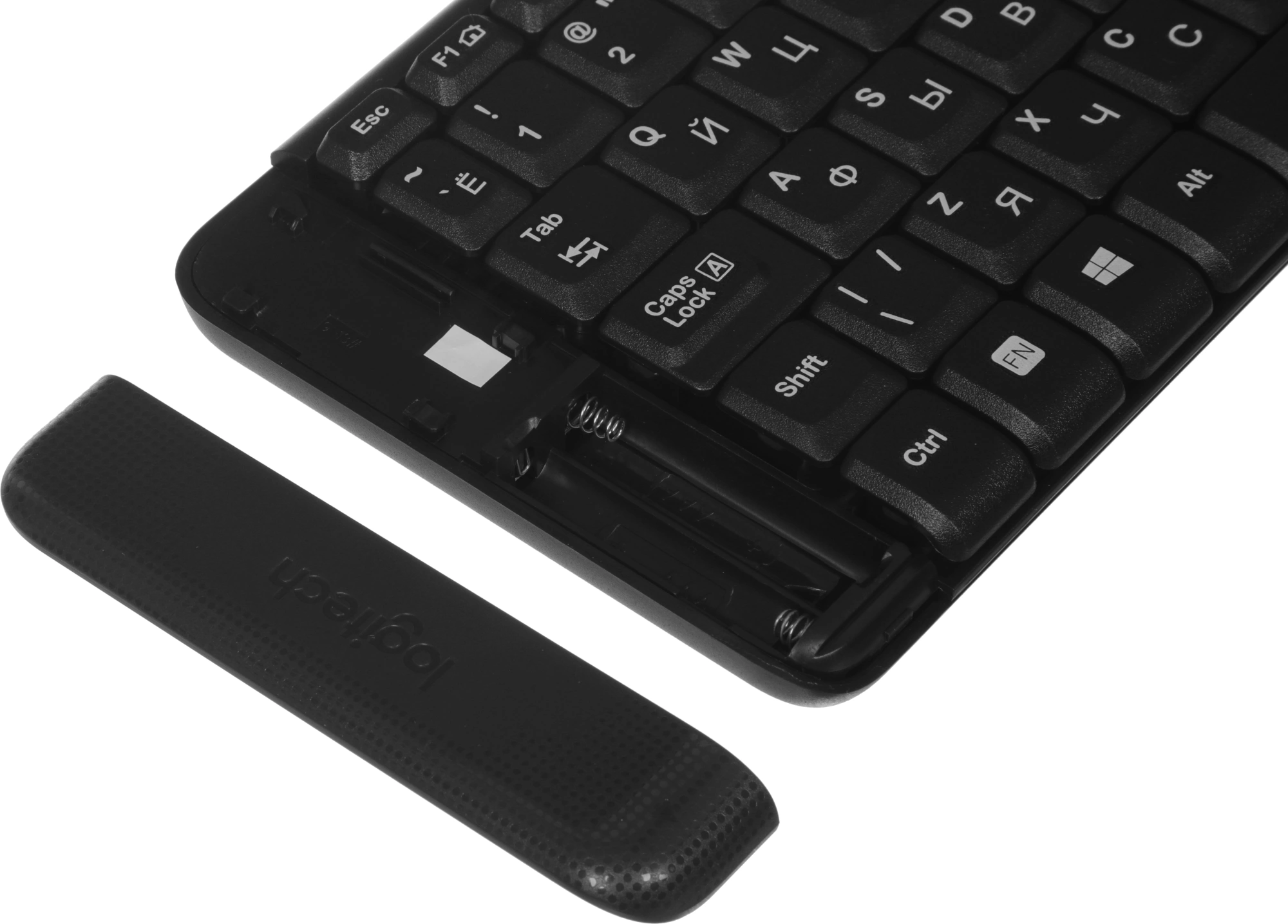 Клавиатура + мышь Logitech MK220 клав:черный мышь:черный USB беспроводная (920-003169)