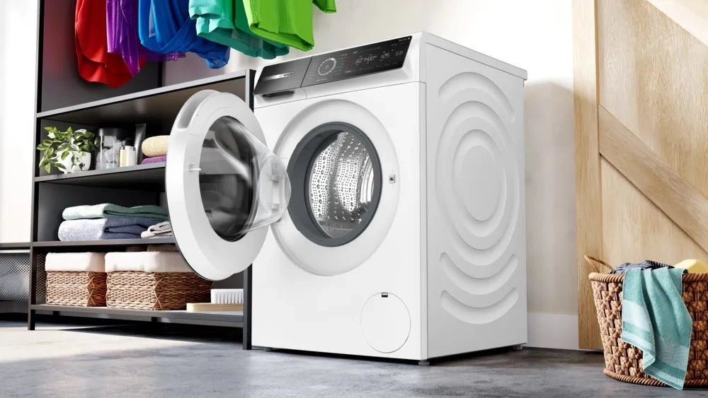 Стиральная машина Bosch Serie 8 WGB24400ME пан.англ. класс: A+++ загр.фронтальная макс.:9кг белый инвертор