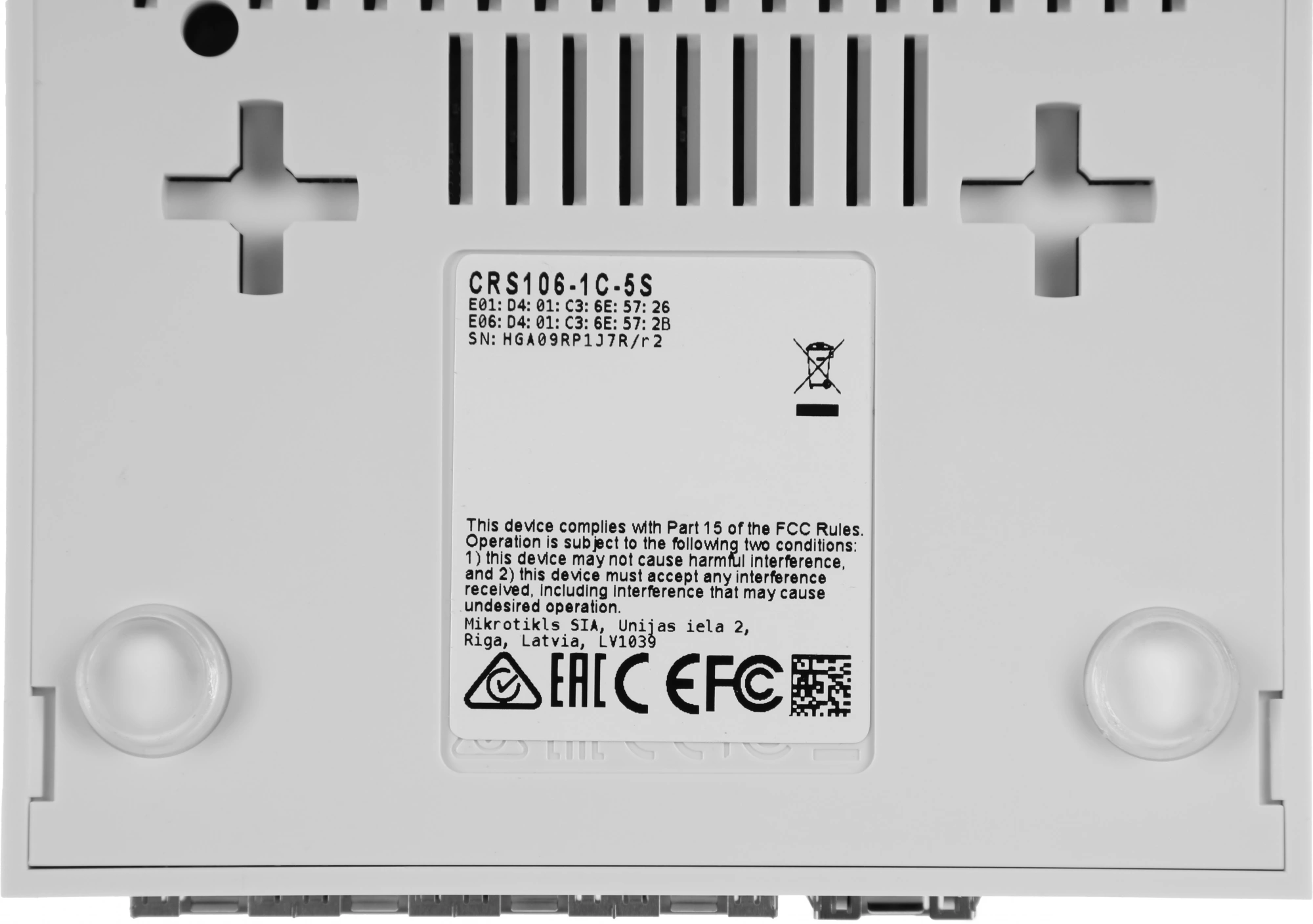Коммутатор MikroTik CRS106-1C-5S (L2) 1xКомбо(1000BASE-T/SFP) 5SFP управляемый