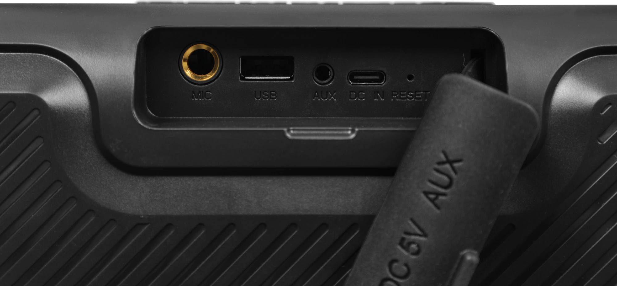 Аудиомагнитола Supra BTS-690 черный 40Вт MP3 FM(dig) USB BT microSD