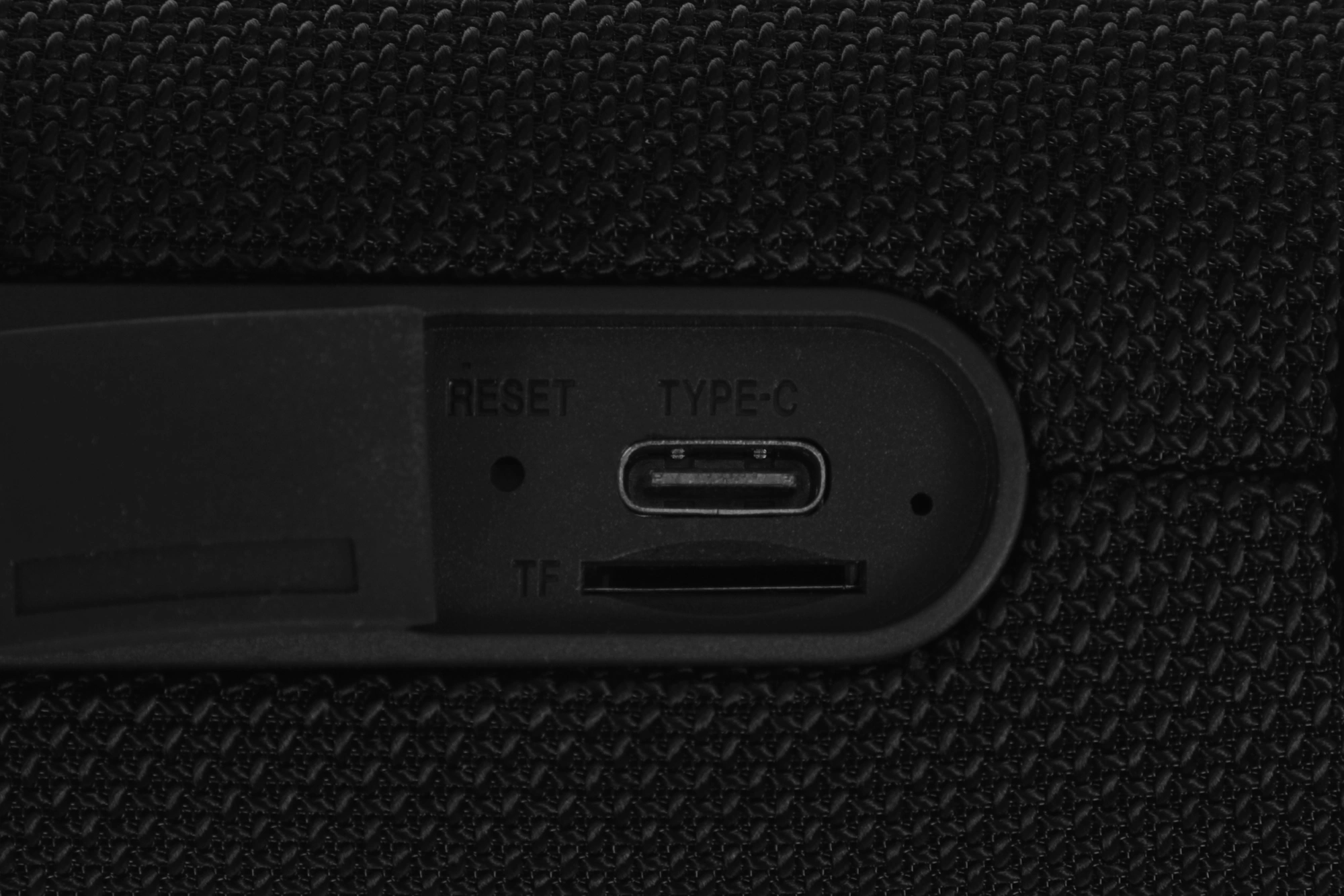 Колонка порт. Tecno S5 Square черный 30W 1.1 BT 4000mAh (S5)