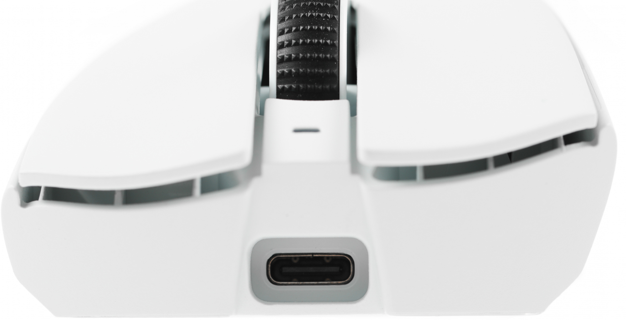 Мышь Razer DeathAdder V3 Pro белый оптическая 30000dpi беспров. USB-C 5but (RZ01-04630200-R3G1)