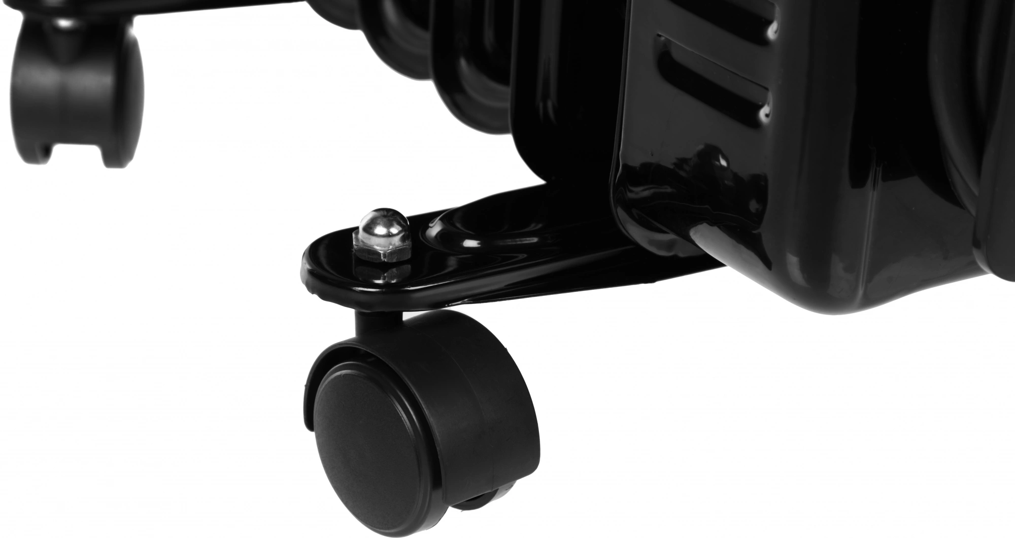 Радиатор масляный Centek CT-6200 1500Вт черный