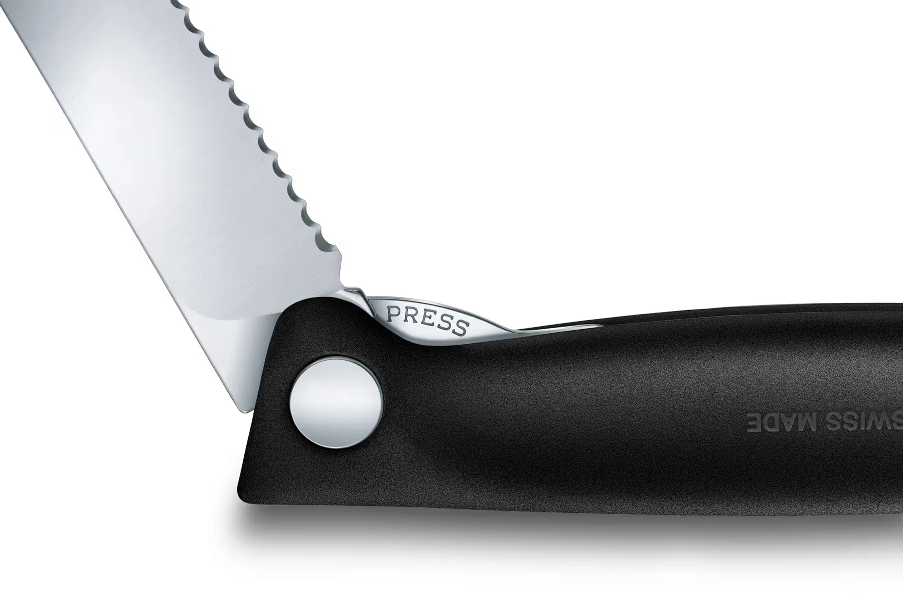 Нож кухонный Victorinox Swiss Classic (6.7833.F) стальной столовый лезв.110мм серрейт. заточка черный карт.коробка
