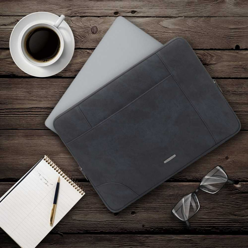 Чехол для ноутбука 13.3" Riva 8903 черный полиэстер (8903 BLACK)
