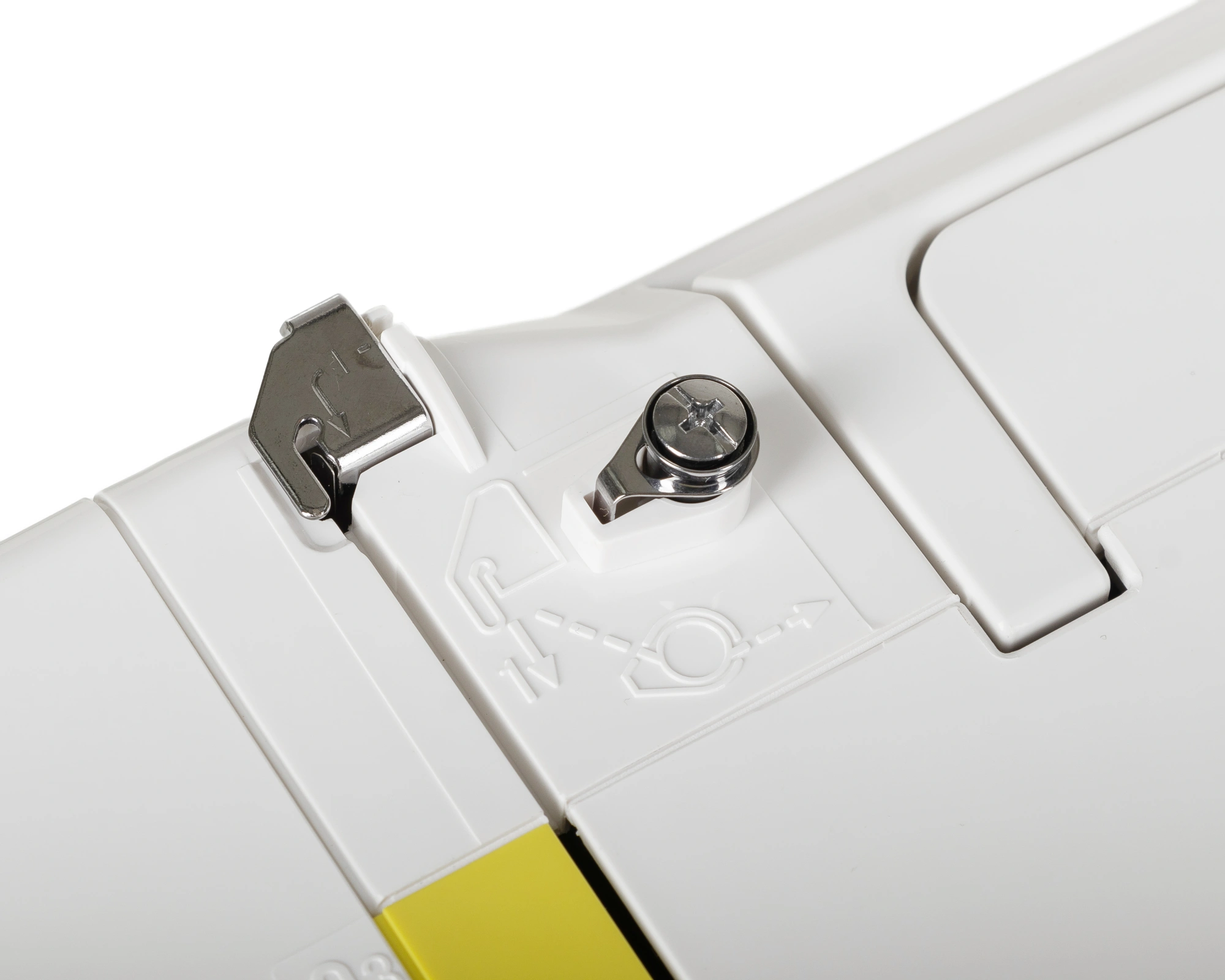 Швейная машина Janome Excellent Stitch 18A белый