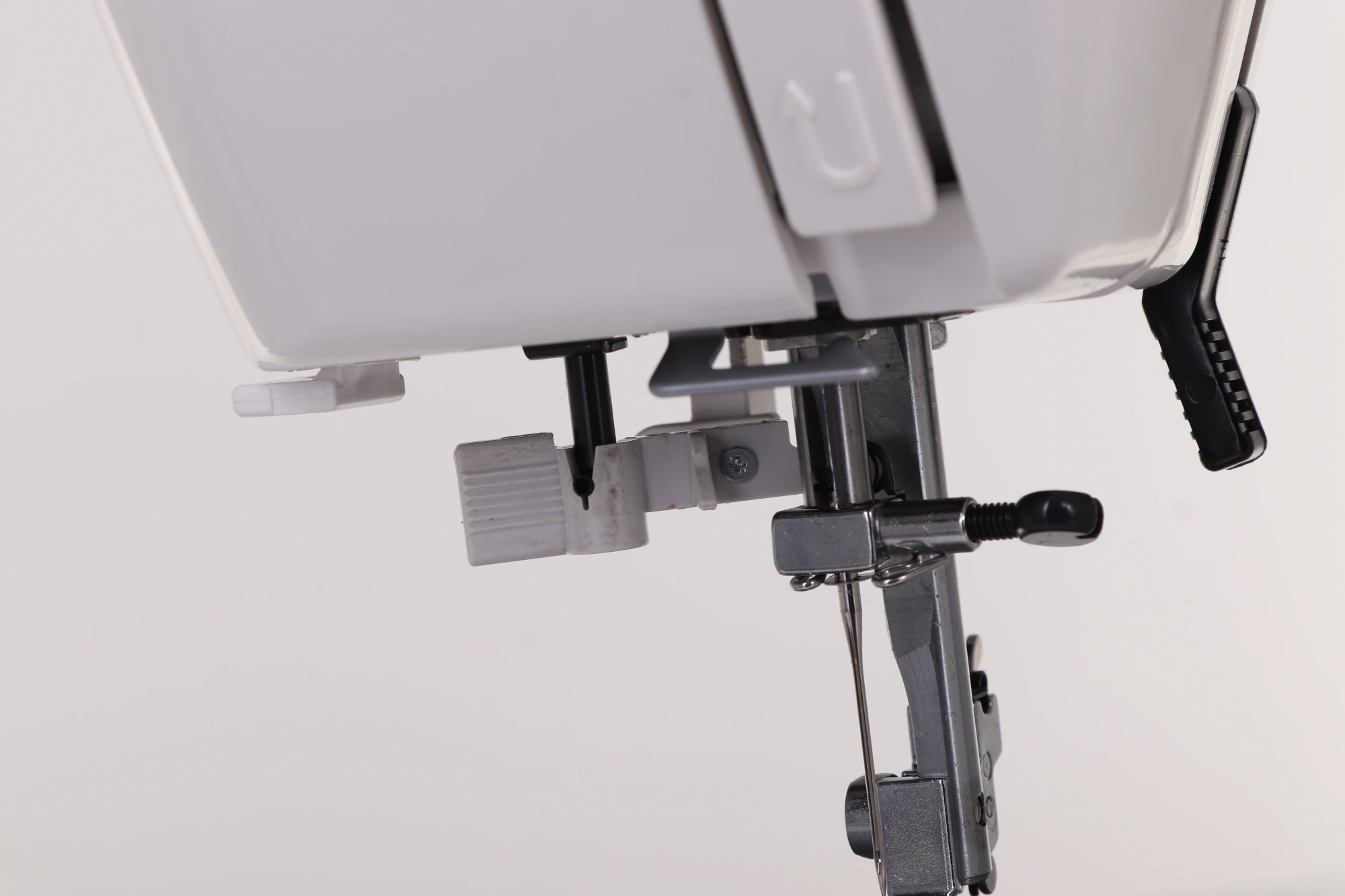 Швейная машина Janome Sew Line 500s белый