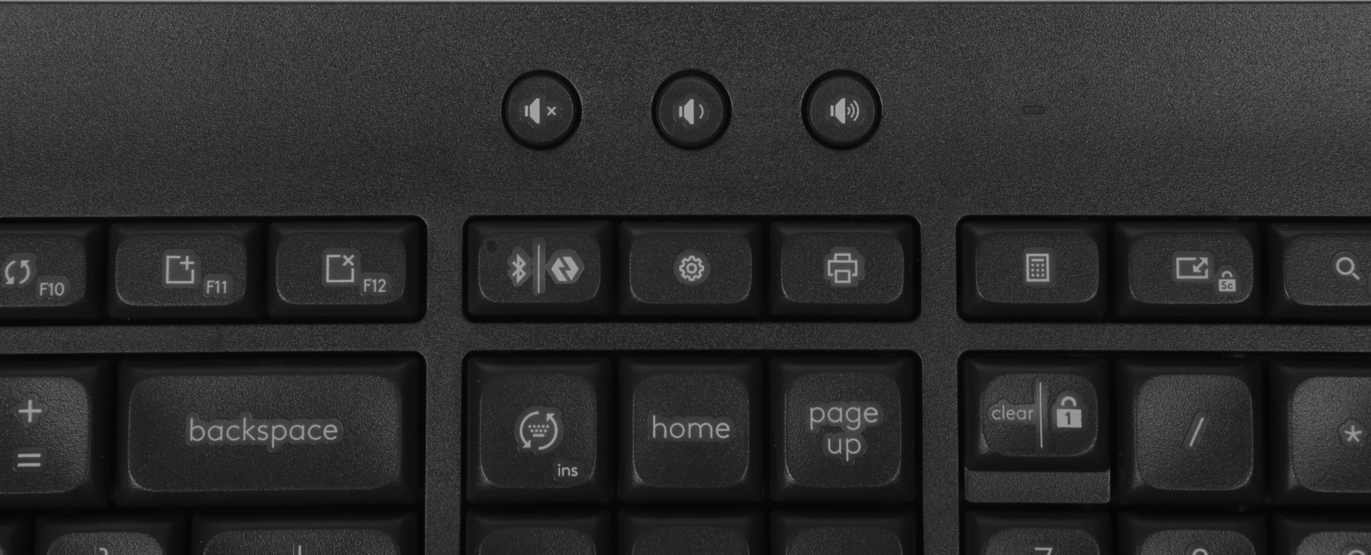 Клавиатура + мышь Logitech MK650 клав:графитовый мышь:черный/серый USB беспроводная Bluetooth/Радио (920-011013)