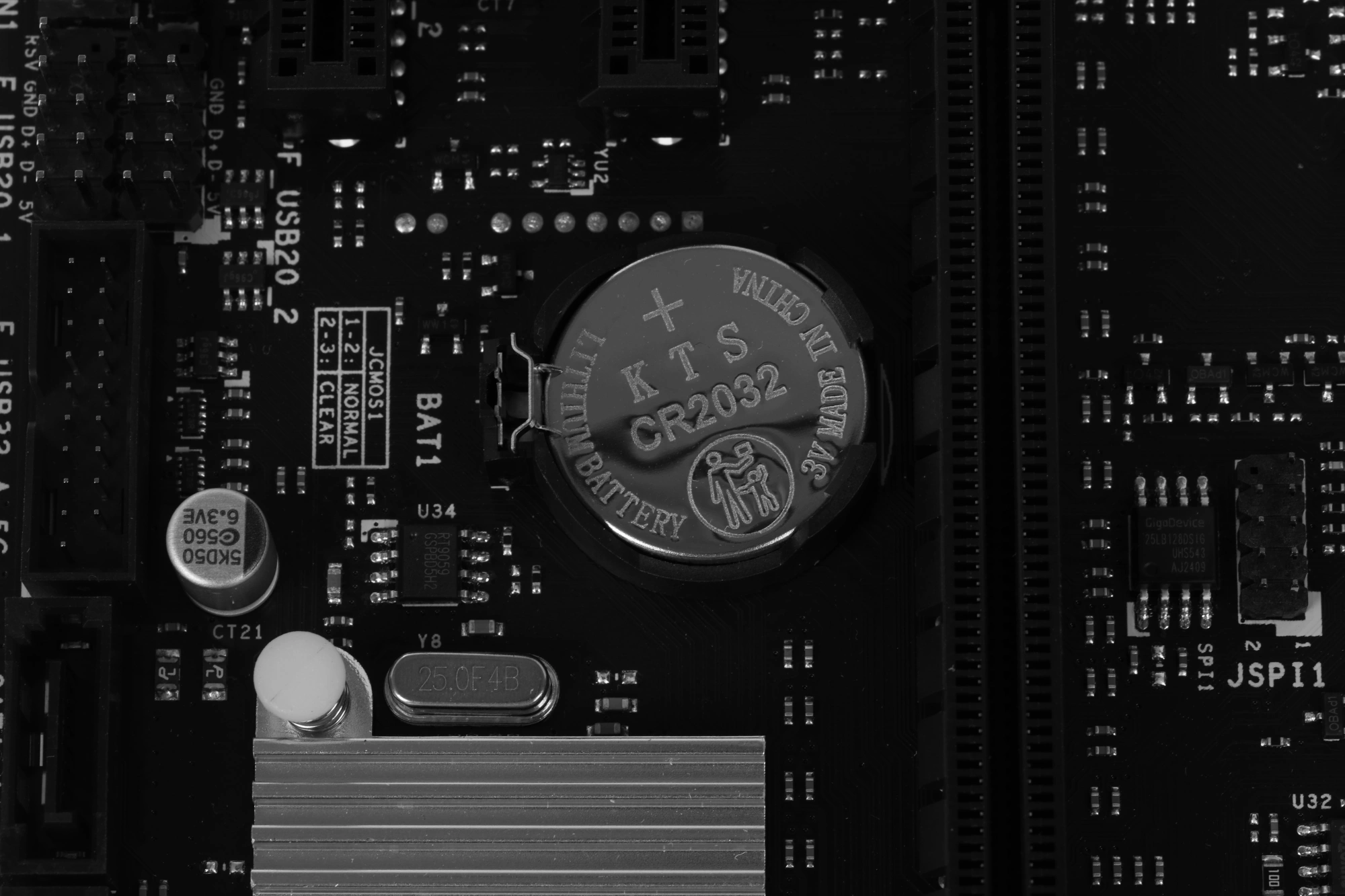 Материнская плата Biostar B450MHP Soc-AM4 AMD B450 2xDDR4 mATX AC`97 8ch(7.1) GbLAN RAID+VGA+HDMI