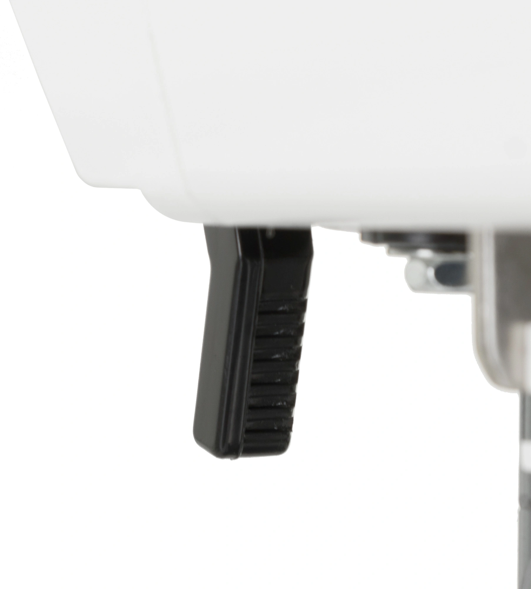 Швейная машина Janome Excellent Stitch 23 белый