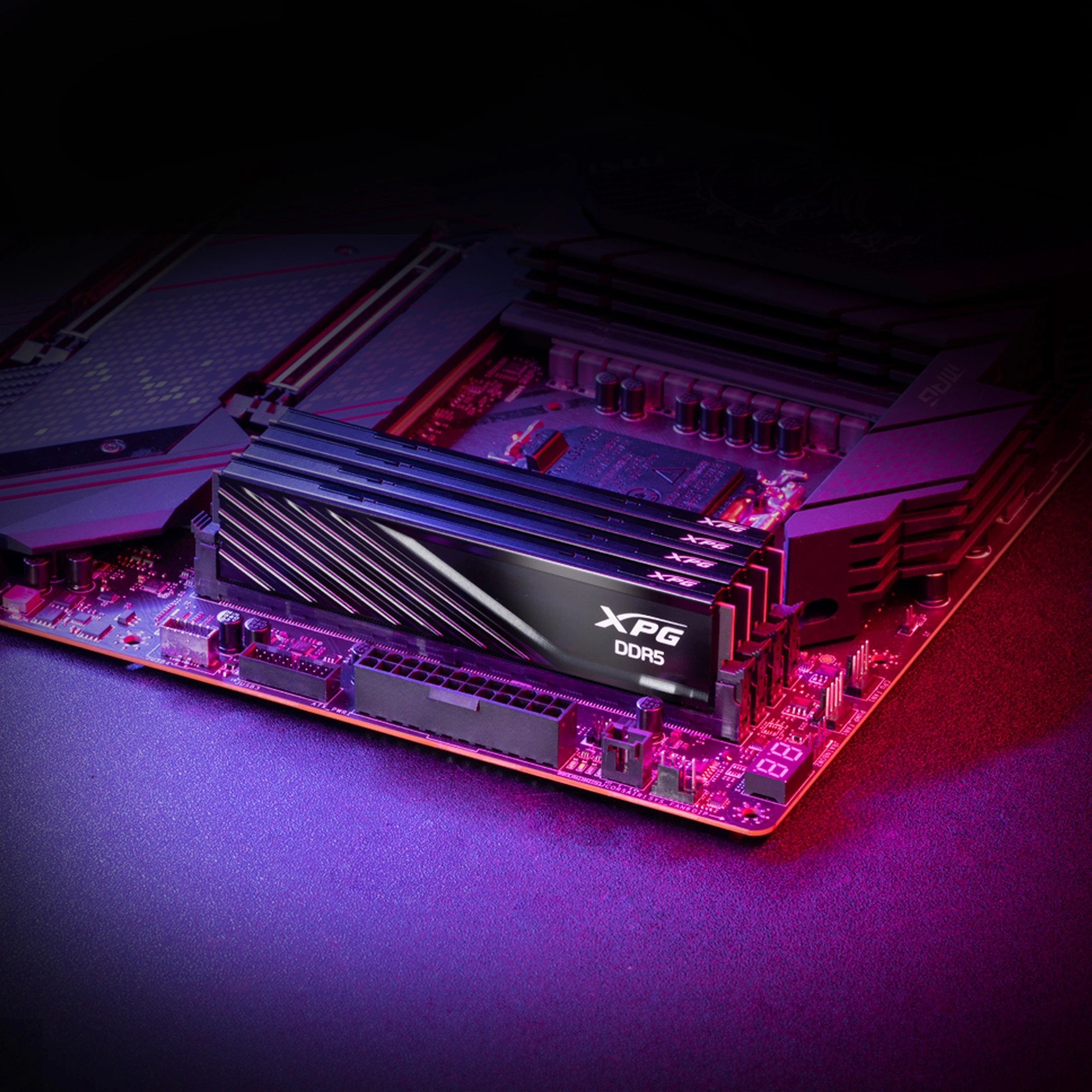 Память DDR5 2x8GB 5600MHz A-Data AX5U5600C468G-DTLABBK XPG Lancer Blade RTL Gaming PC5-44800 CL46 DIMM ECC 288-pin 1.1В kit dual rank с радиатором Ret