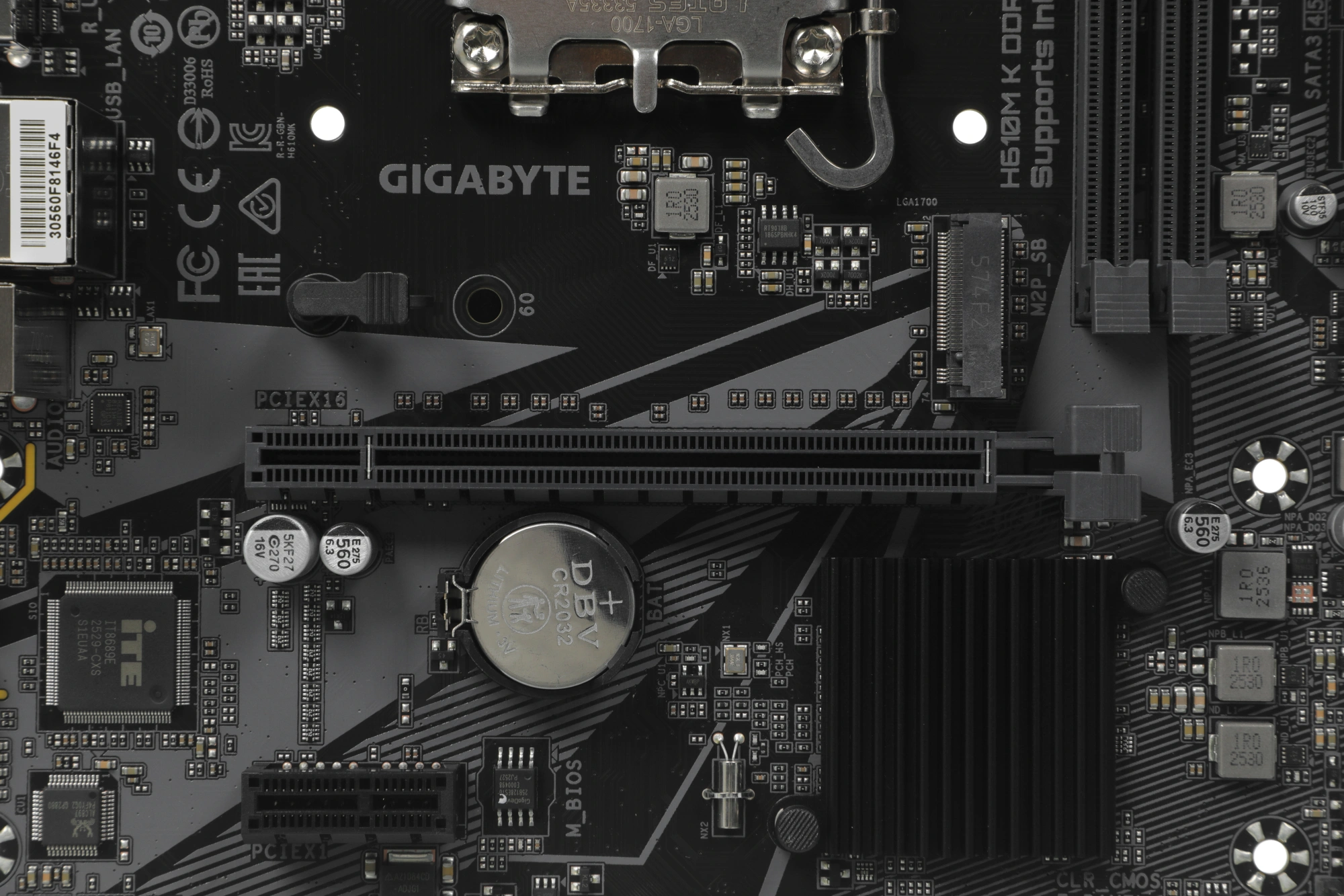 Материнская плата Gigabyte H610M K DDR4 Soc-1700 Intel H610 2xDDR4 mATX AC`97 8ch(7.1) GbLAN+HDMI