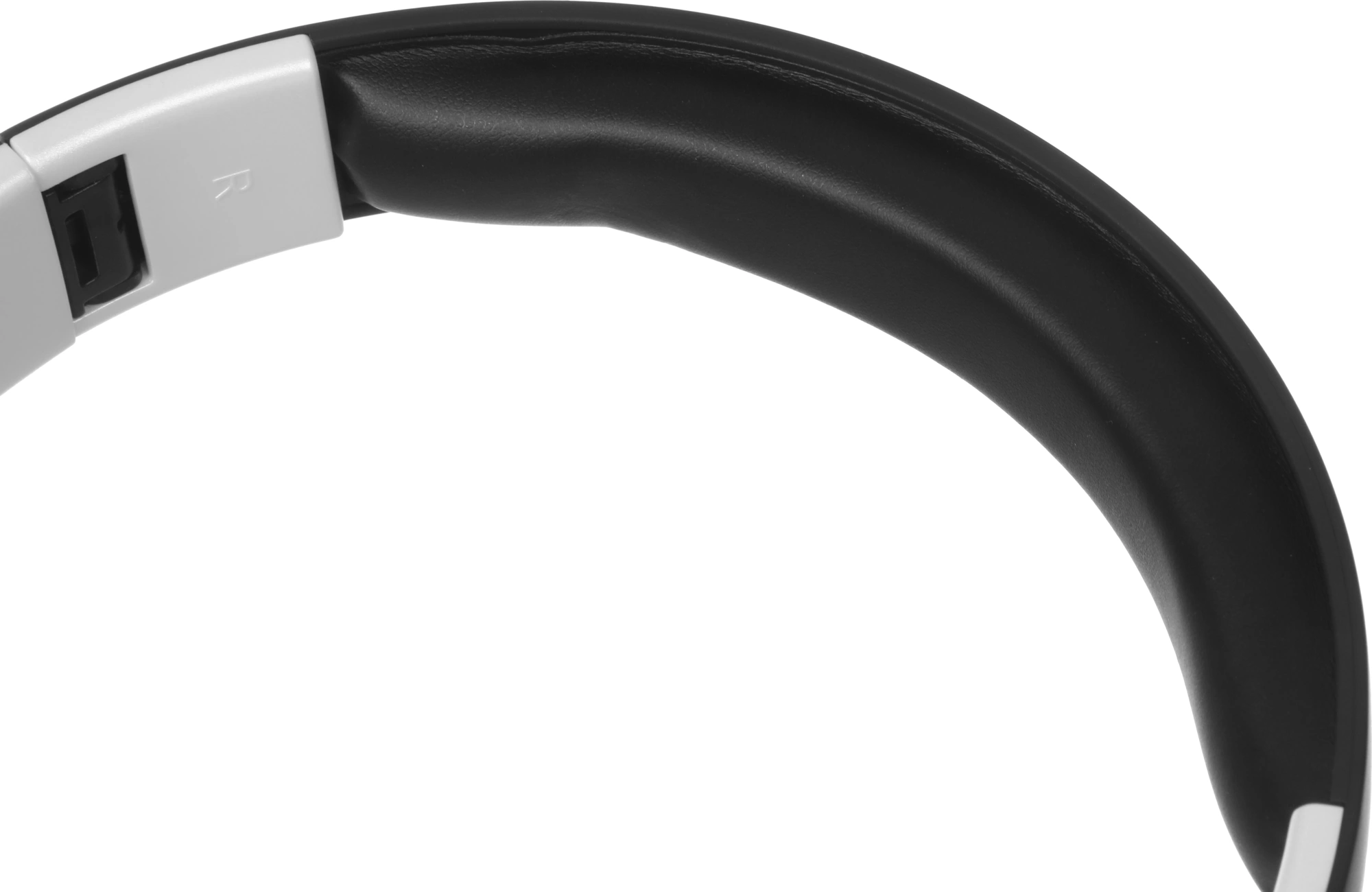 Наушники с микрофоном Defender FreeMotion B525 черный/белый накладные BT оголовье (63525)
