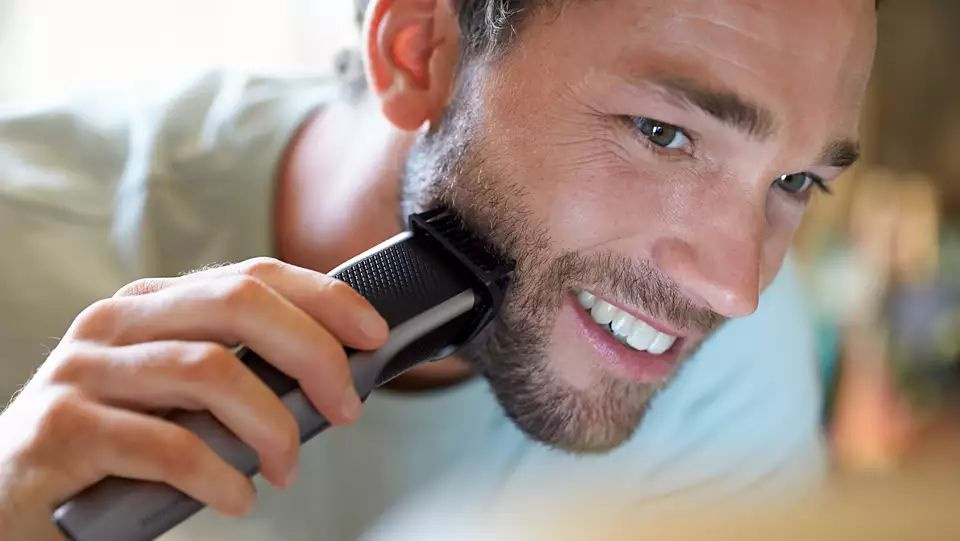 Триммер Philips Series 3000 BT3239/15 серебристый/серый 5Вт