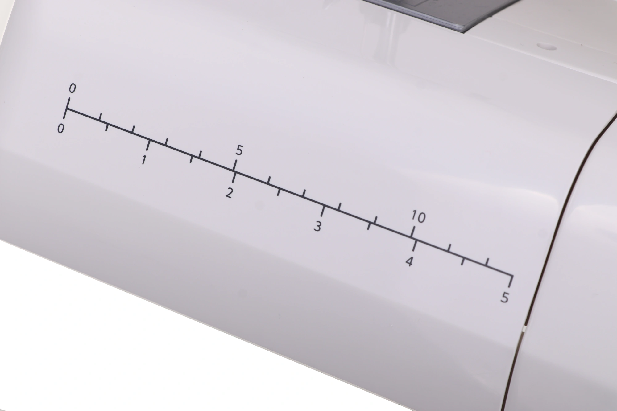 Швейная машина Janome Excellent Stitch 15A белый