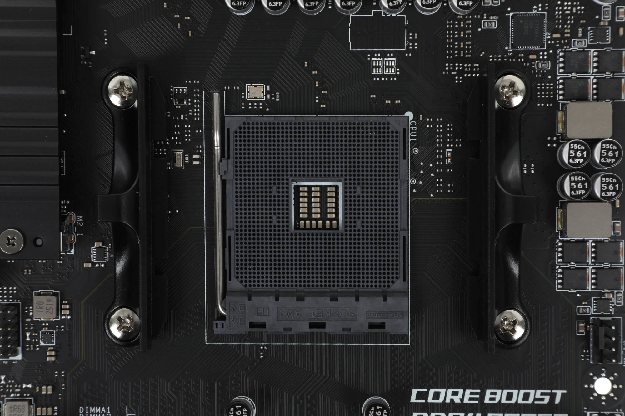 Материнская плата MSI B550M PRO-VDH WIFI Soc-AM4 AMD B550 4xDDR4 mATX AC`97 8ch(7.1) GbLAN RAID+HDMI+DP
