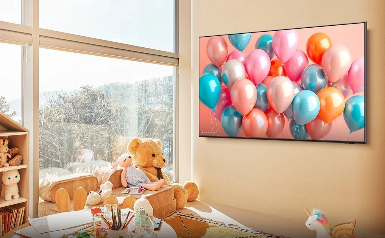 Телевизор QLED Samsung 85" QE85Q7FAAUXRU Q черный 4K Ultra HD 60Hz DVB-T2 DVB-C DVB-S2 USB WiFi Smart TV