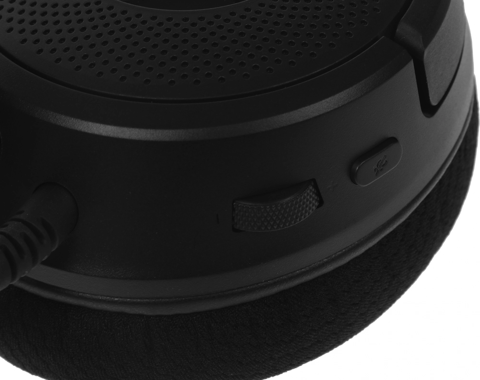 Наушники с микрофоном Razer Kraken V4 X черный 2.0м мониторные USB оголовье (RZ04-05180100-R3M1)