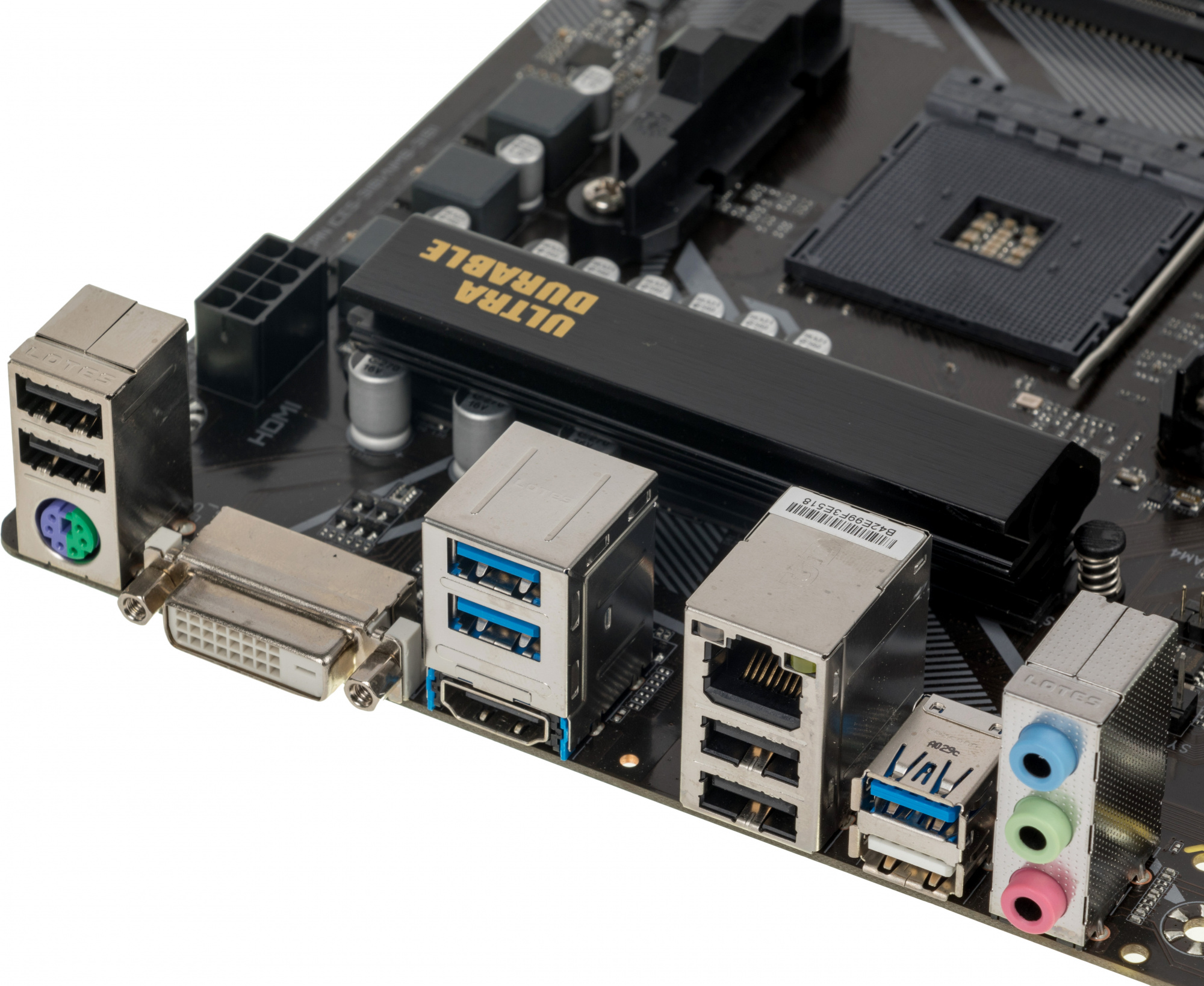 Материнская плата Gigabyte B550M DS3H Soc-AM4 AMD B550 4xDDR4 mATX AC`97 8ch(7.1) GbLAN RAID+DVI+HDMI
