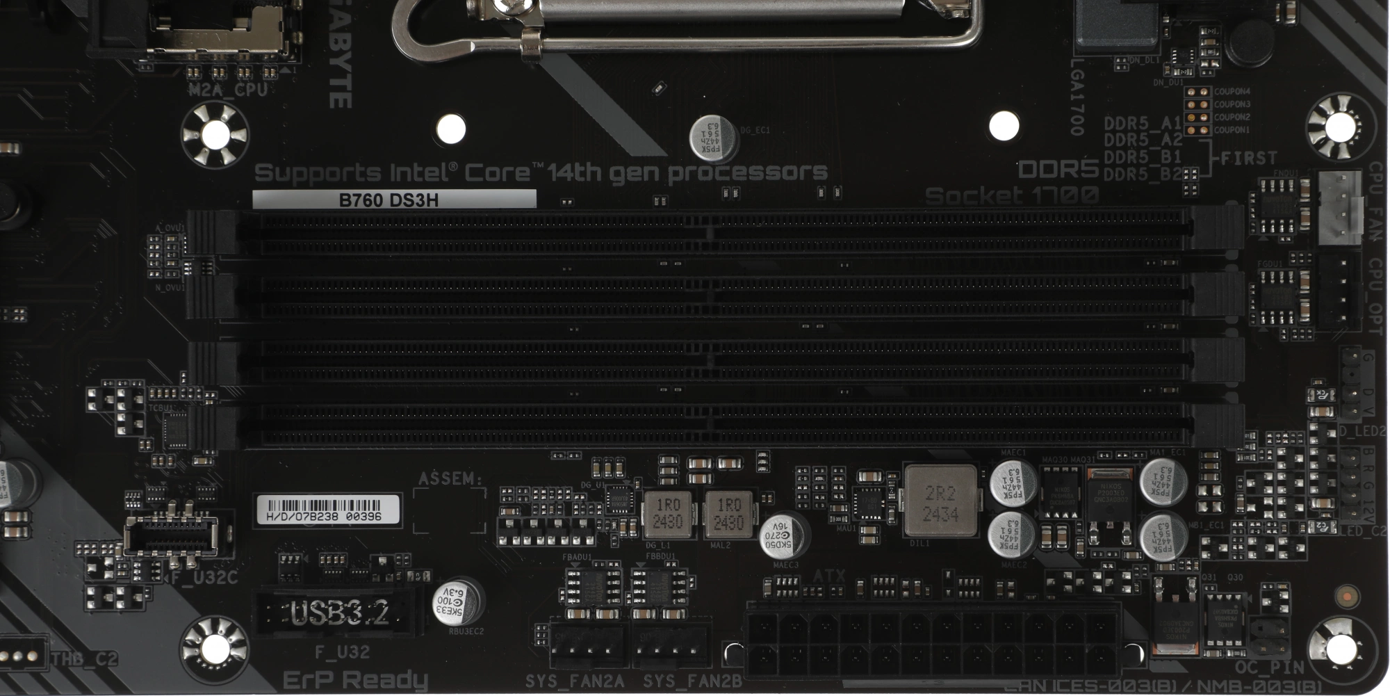 Материнская плата Gigabyte B760 DS3H Soc-1700 Intel B760 4xDDR5 ATX AC`97 8ch(7.1) GbLAN RAID+HDMI+DP