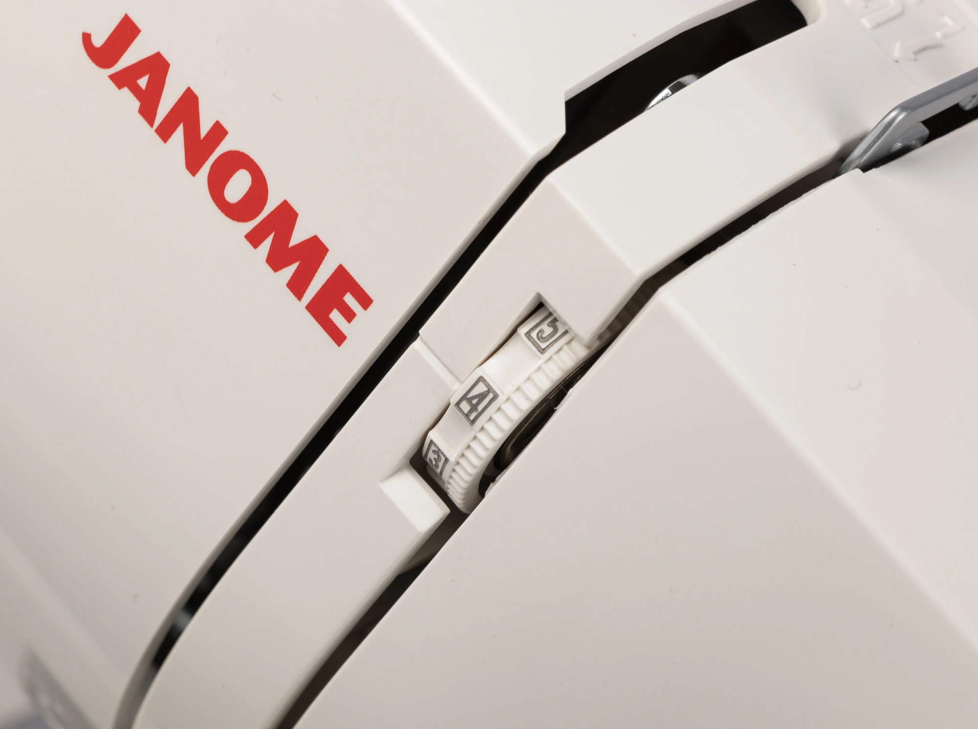 Швейная машина Janome Sew dream 510 белый