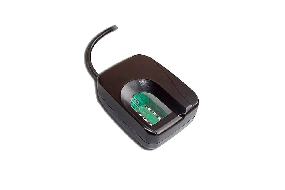 BioSmart FS-80 - Считыватель отпечатков пальцев для регистрации и аутентификации пользователей в биометрической системе BioSmart