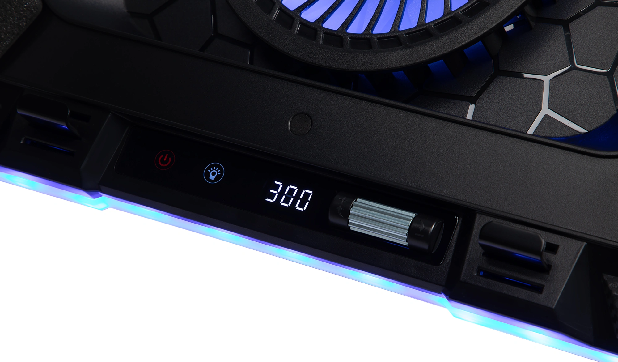 Подставка для ноутбука Digma D-NCP190-1x100RGB 19" 428x316x58мм 52дБ 2xUSB 1x 140ммFAN 1280г Fan-control металл/пластик черный