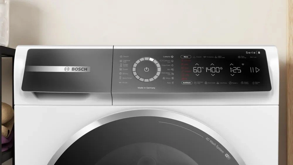 Стиральная машина Bosch Serie 8 WGB24400ME пан.англ. класс: A+++ загр.фронтальная макс.:9кг белый инвертор