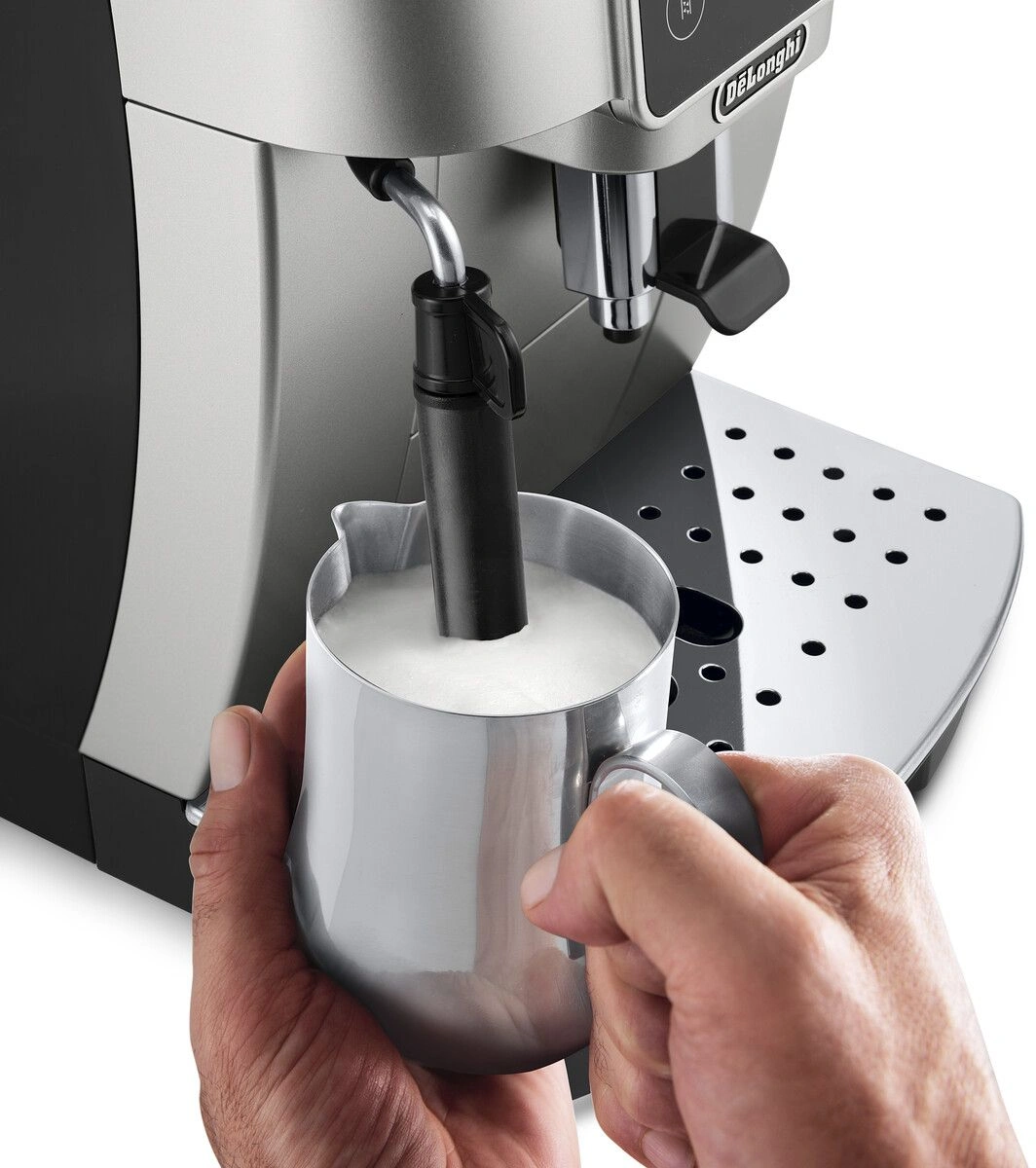 Кофемашина Delonghi Magnifica Start ECAM220.30.SB 1450Вт серебристый