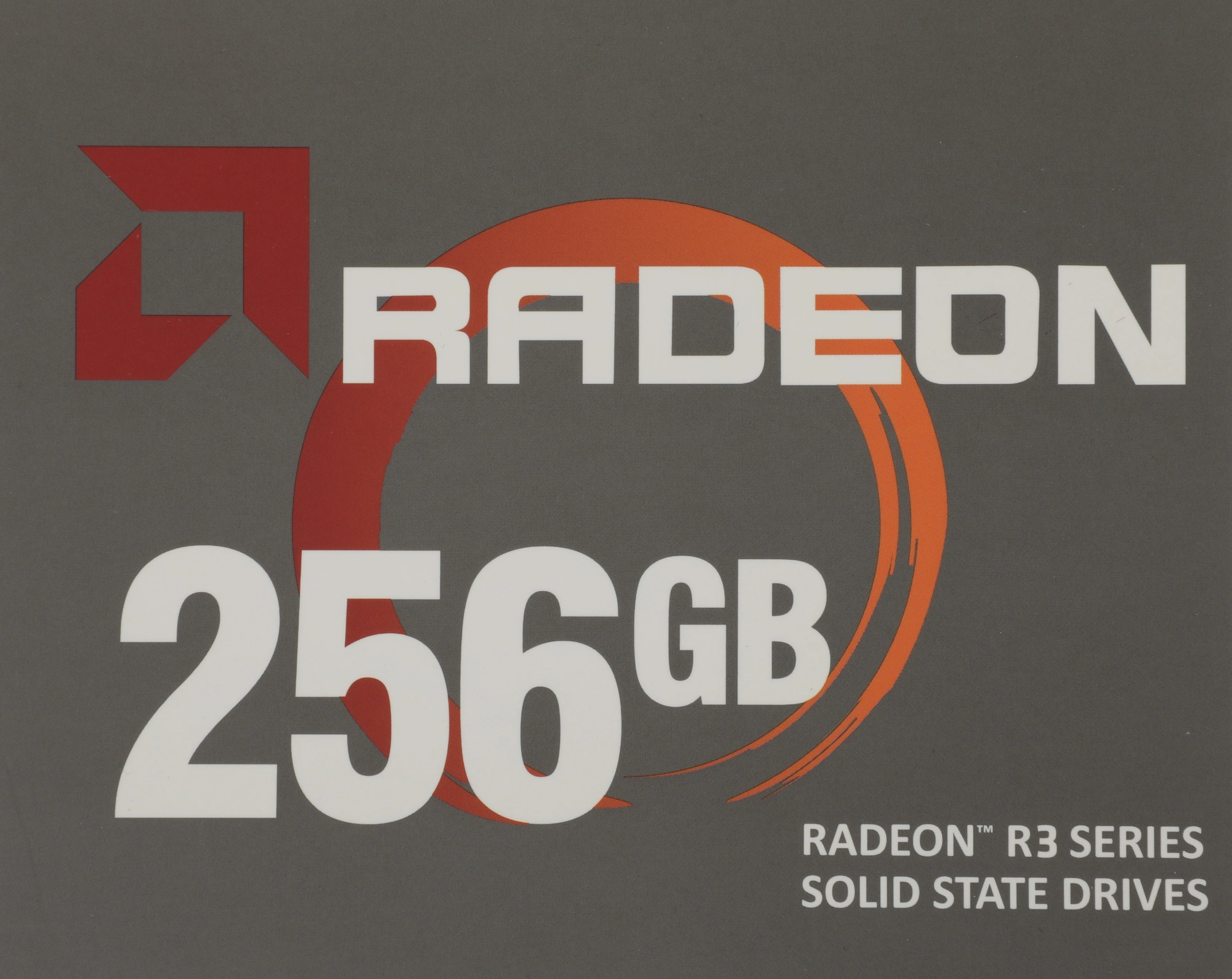 Накопитель SSD AMD SATA-III 256GB R3SL0256G2 Radeon R3 2.5"